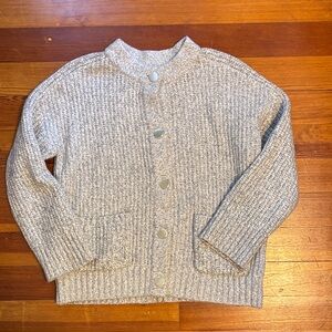 NWOT Grey Heather Abercrombie Cardigan